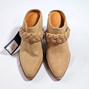 Universal Thread Taupe Clog NWT Sz 6